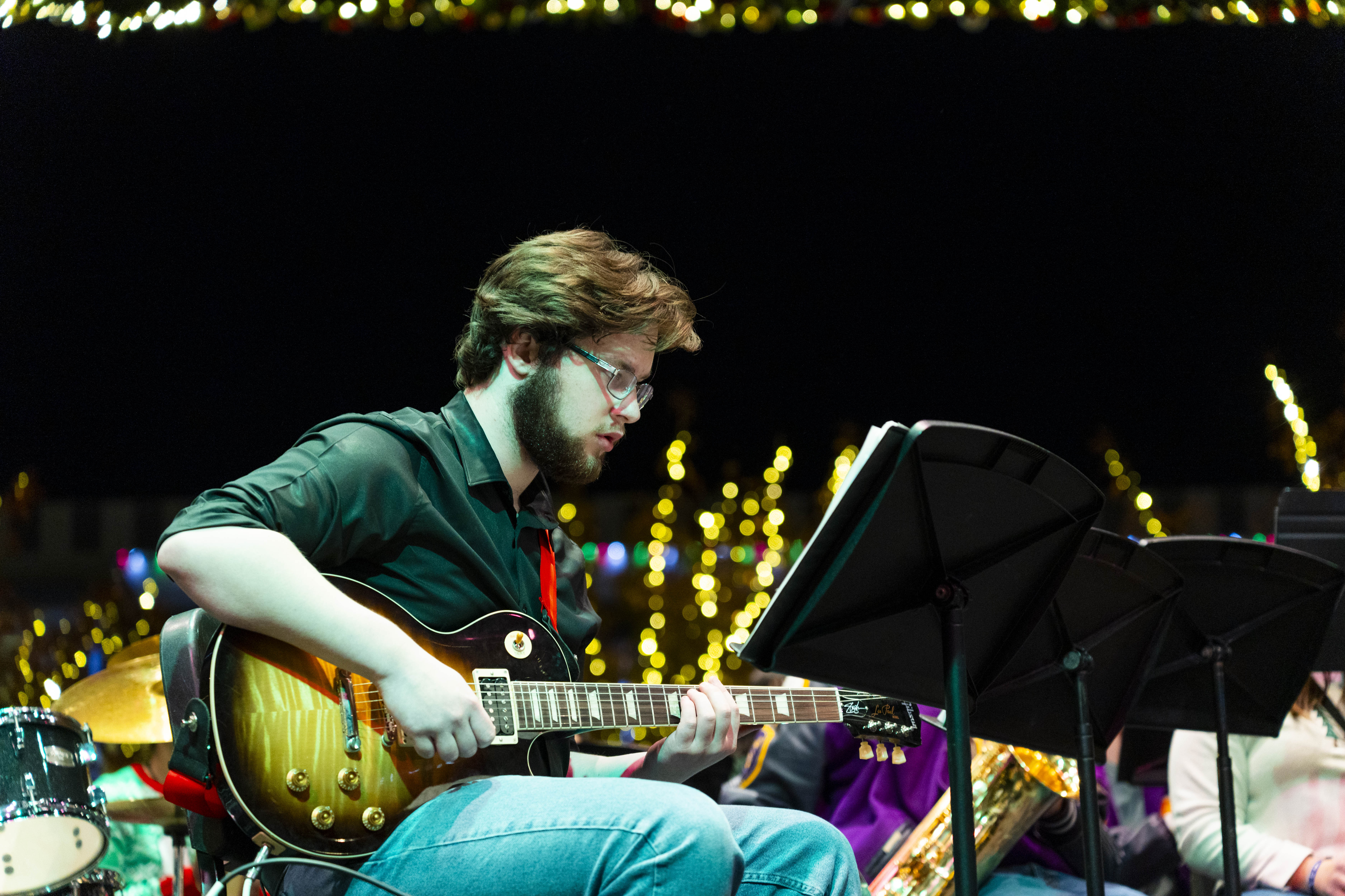Performer at Midland Merry Lights